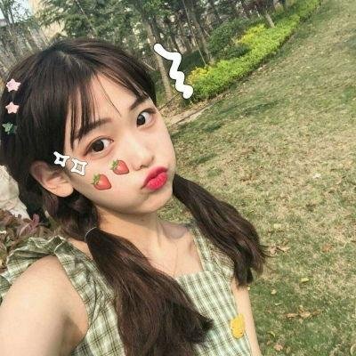 纯真小镇的夫人